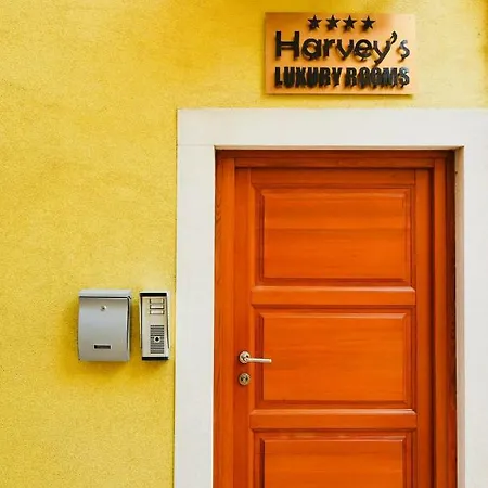 Harvey's Luxury